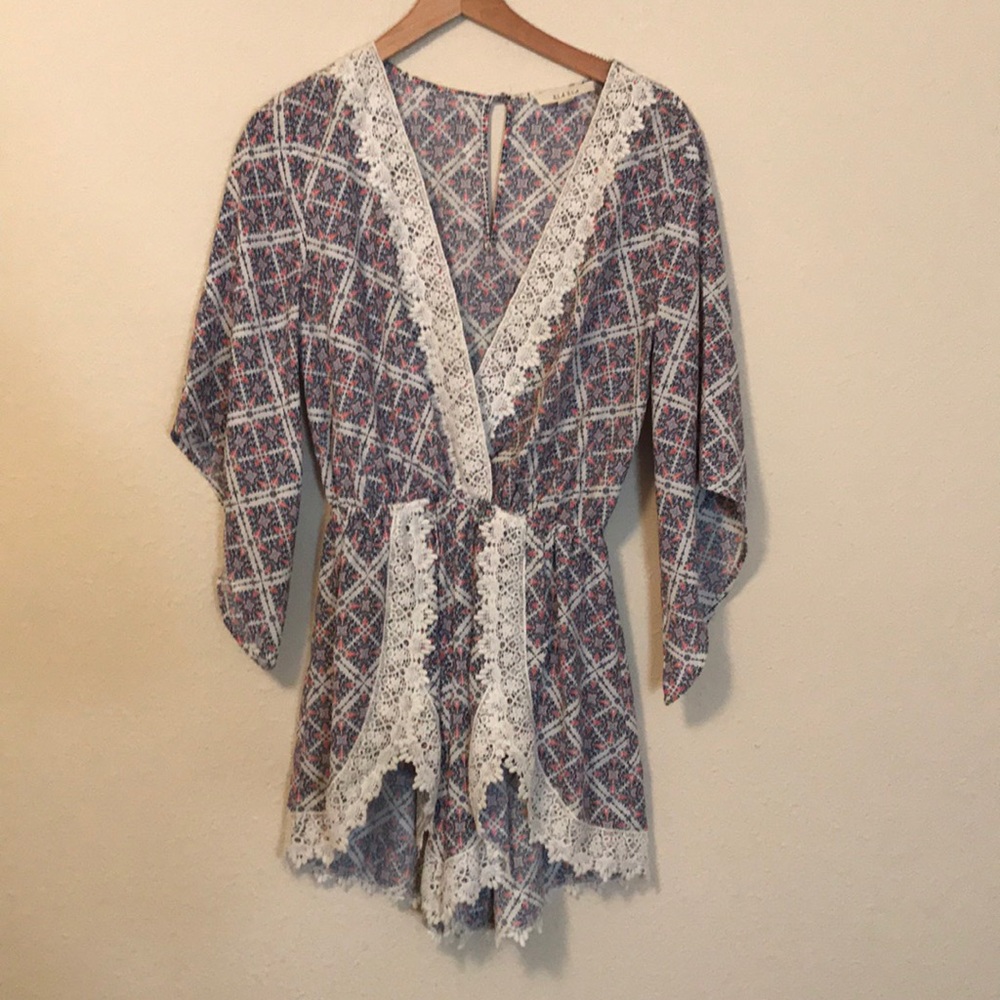 Flared sleeved romper